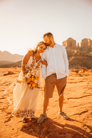 Couple kissing after elopement in Arizona