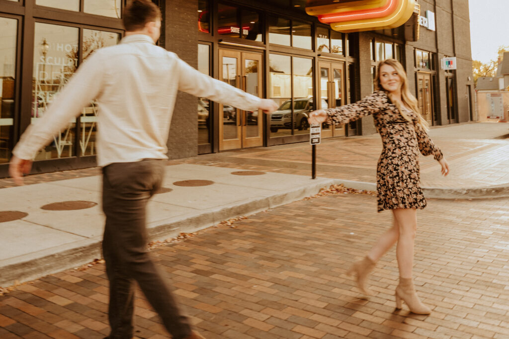 Best Indianapolis Engagement Photo Session Locations