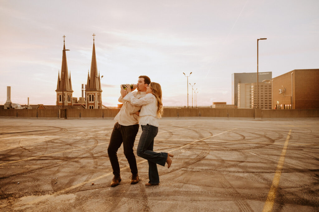 Best Indianapolis Engagement Photo Session Locations