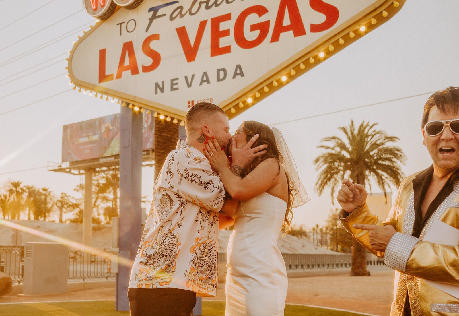 how to elope in Las Vegas Elopement